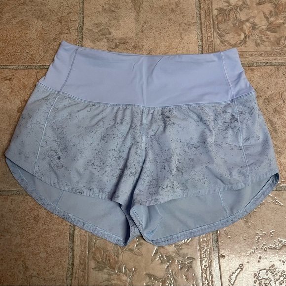 Lululemon high rise shorts - Picture 2 of 3